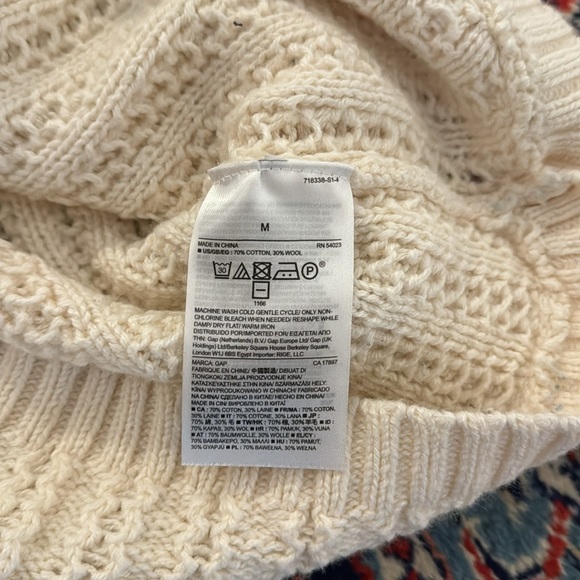 Gap Cream Turtle neck sweater wool/cotton blend - Picture 6 of 8